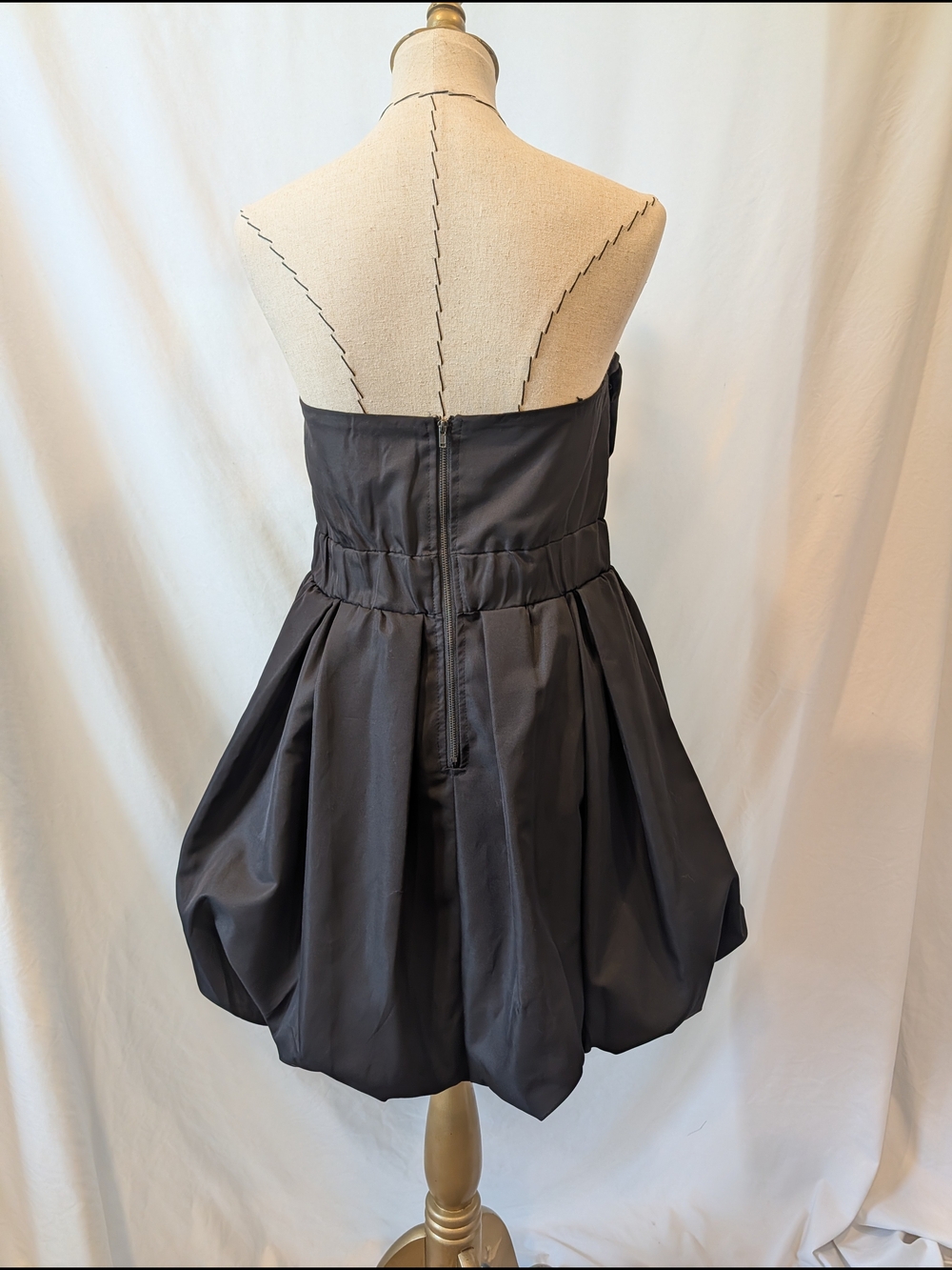 DO+BE Black Satin Evening Dress Cocktail party bubble hem - Picture 3 of 8
